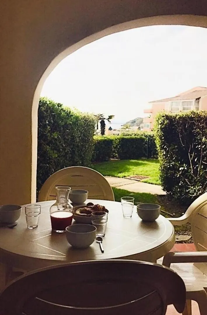 Residence Rivages - Coquet Appartement De Type 2 En Rez De Jardin A Six Fours Les Plages Mae-9654 Six-Fours-les-Plages Francia